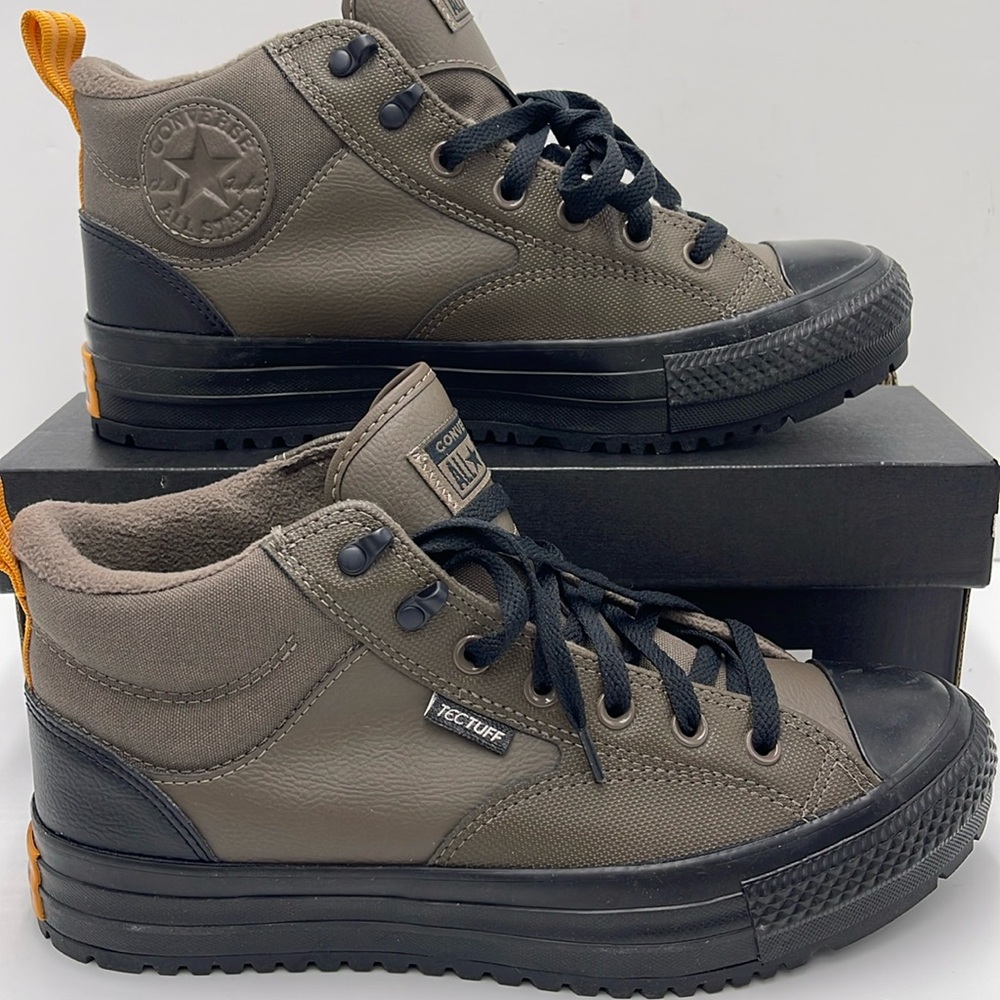 Converse Men’s High-Top Boots in Olive Green and Black with Orange Pull-Tab - Picture 2 of 16
